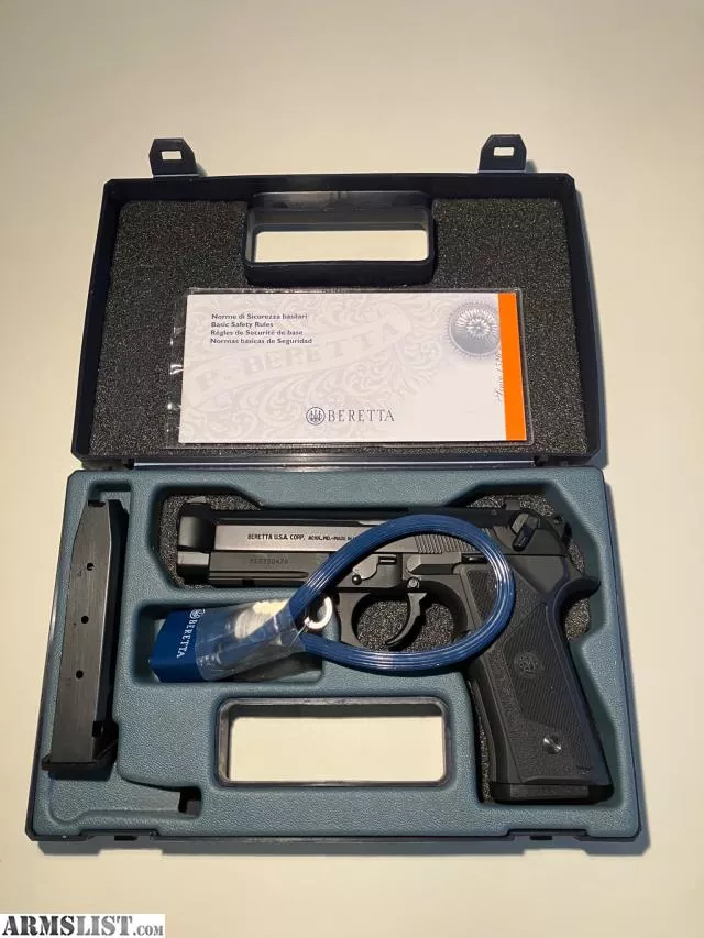 Beretta 92FS vertec from Larry Russell Jenkins near Troy, Detroit, MI