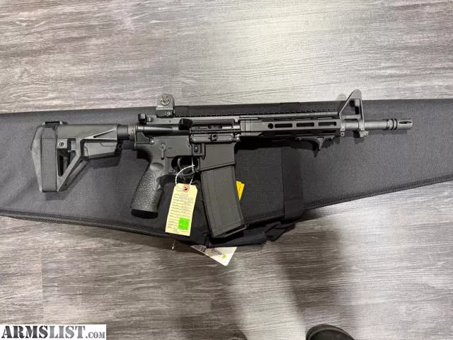 Daniel Defense DDM4 from Southern Variety Guns & Ammo Shooting Range near Biscoe, North Carolina, USA