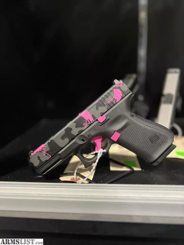 Glock19 Gen5 from Southern Variety Guns & Ammo Shooting Range near Biscoe, North Carolina, USA