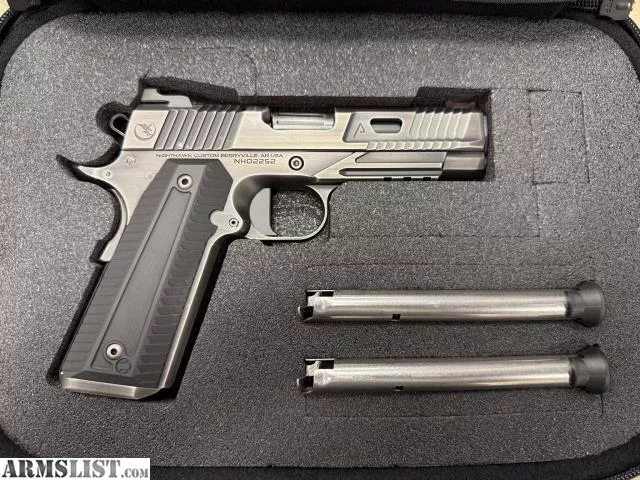 Nighthawk Custom Agent 2 Commander Blackout Smoke IOS 9mm from Dean Safety near Littleton, Massachusetts, USA