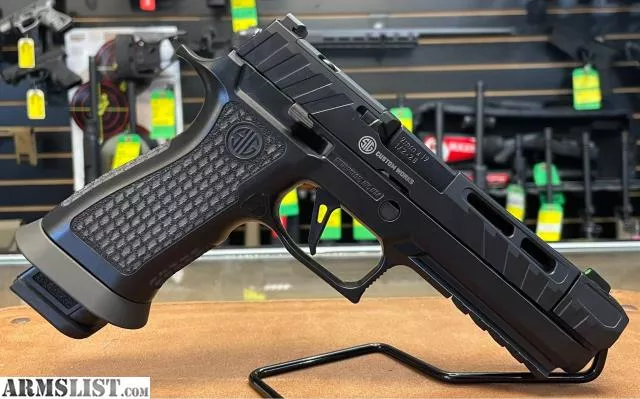 Sig Sauer Spectre Comp Blackout 9mm from Paratus Outfitters LLC near Rockingham, North Carolina, USA