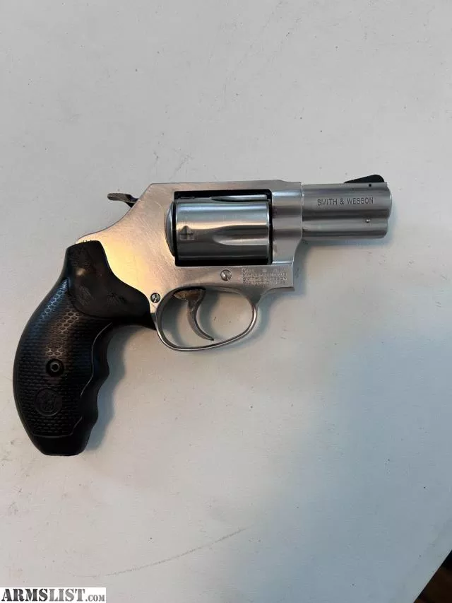SMITH&WESSON 60 357 MAG from DUCO GUNS LLC near Holland, Evansville, IN
