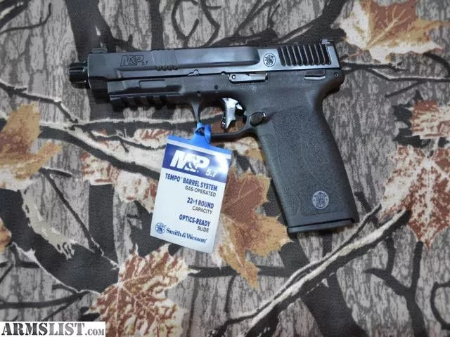 SMITH & WESSON M&P 5.7 G-I-13224 from Pawn Fathersnear Puyallup, Washington, USA