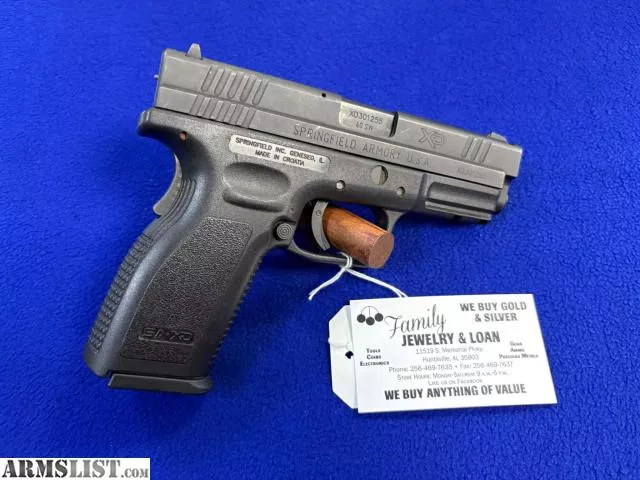 Springfield XD-40from Family Jewelry & Loan near Huntsville, AL